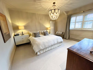 Photo 17- click for photo gallery